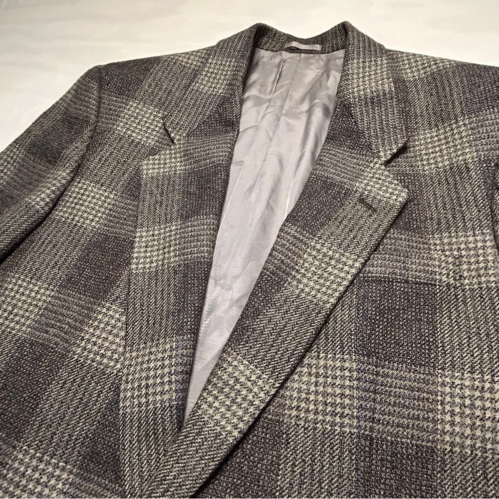 Vintage Neiman Marcus Gray Plaid Windowpane Blazer Sport Coat 43R Wool Tweed‎